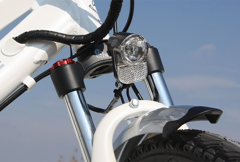 Elektrofahrrad mit Erfahrung - Citybike CEB01 Federgabel mit LED Licht